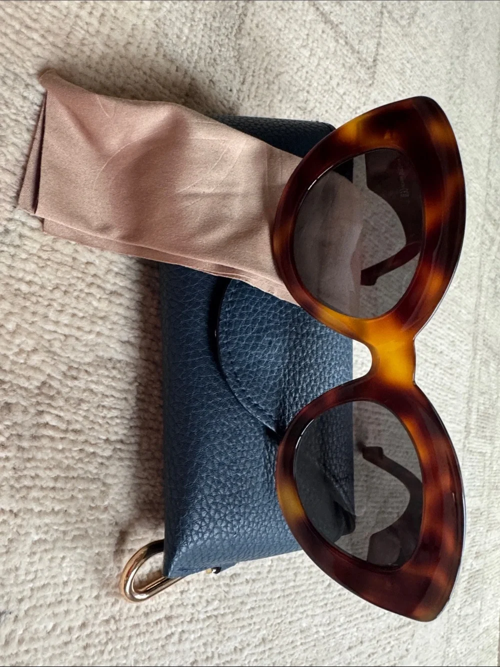 Loewe Cat Eye Sunglasses